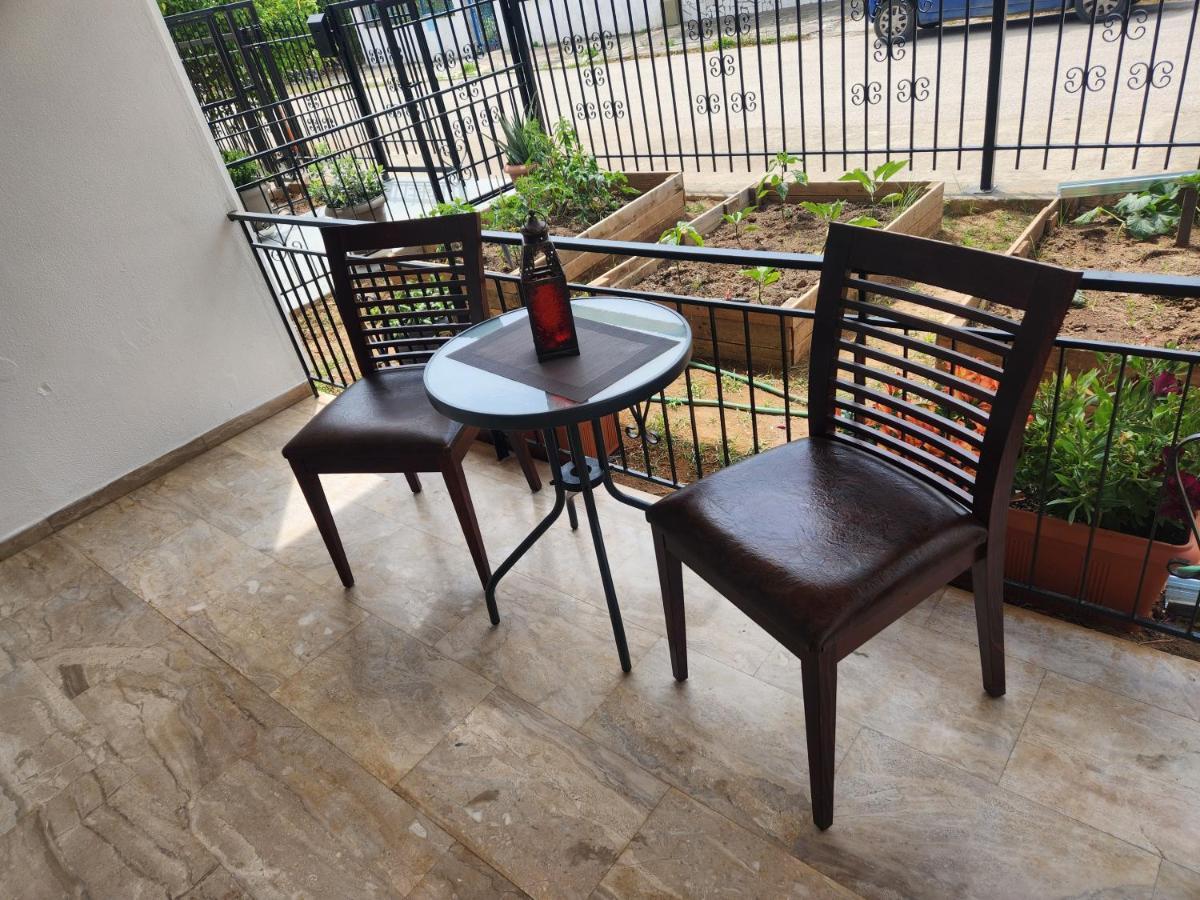 Cozy Apartment In Nea Kios Zewnętrze zdjęcie